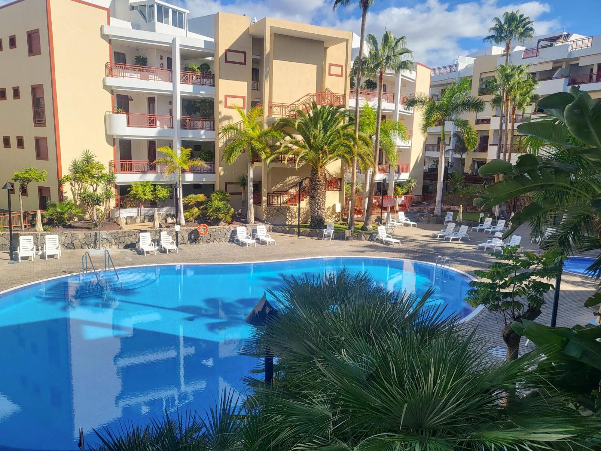 Oasis Palm Mar By Helloapartments Eksteriør billede